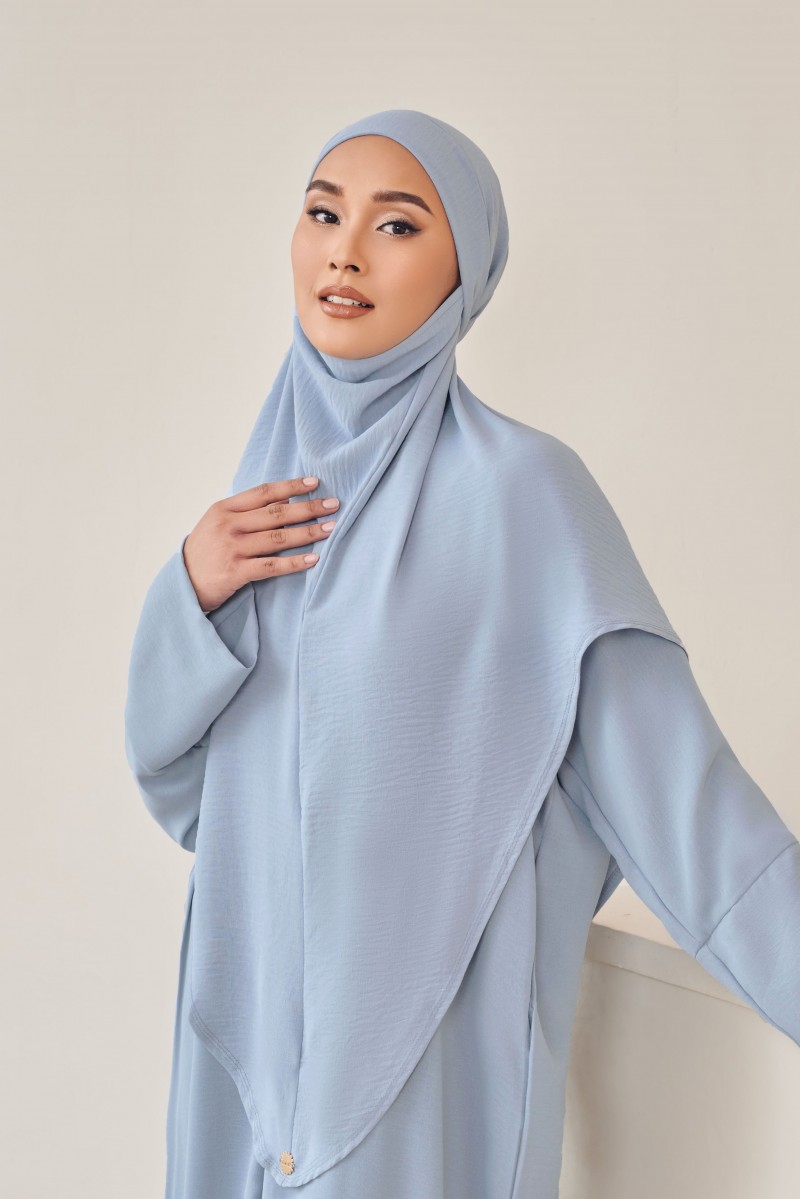 MARWA Khimar in Sky Blue